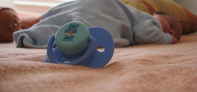 Should You Give Your Baby a Pacifier?
